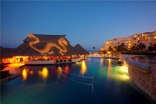 фото отеля Fiesta Americana Condesa Cancun All Inclusive