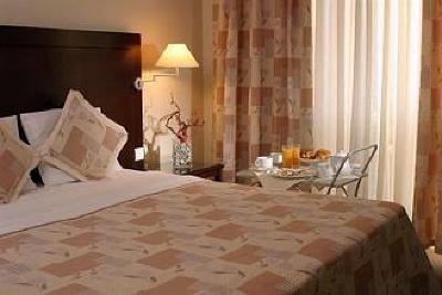 фото отеля Europe Hotel Yerevan