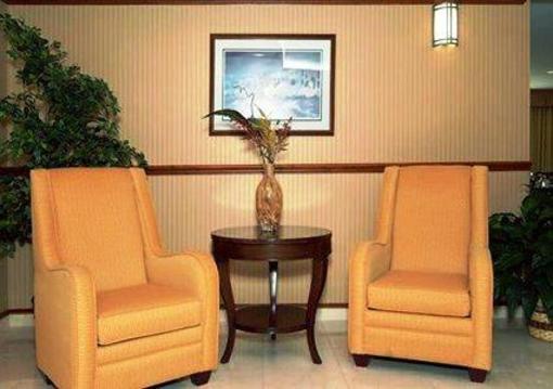 фото отеля Comfort Inn & Suites Airport Convention Center