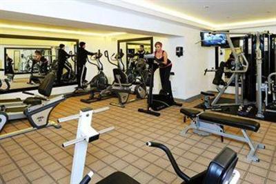 фото отеля Beverly Hills Plaza Hotel