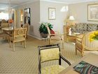 фото отеля Beverly Hills Plaza Hotel