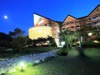 Hanwha Resort Sanjeong Lake