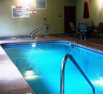 фото отеля Cobblestone Hotel & Suites Knoxville