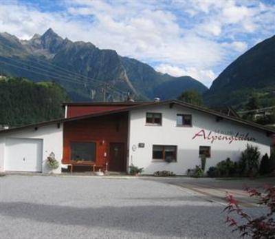 фото отеля Haus Alpengluhn