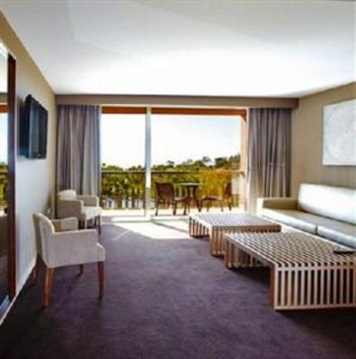 фото отеля CS Sao Rafael Suite Hotel
