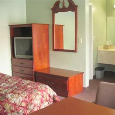 фото отеля Budget Inn Northport