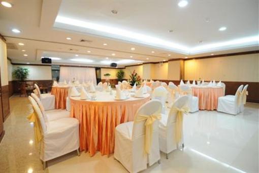 фото отеля Friday Hotel Uttaradit