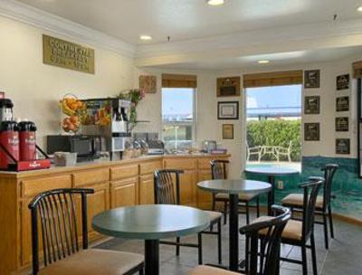 фото отеля Days Inn Corning (California)