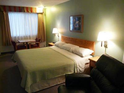фото отеля Guesthouse Henrys Fork Inn Saint Anthony