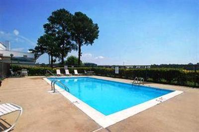 фото отеля Rocky Mount Inn