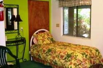 фото отеля Macadamia Meadows Farm Bed & Breakfast