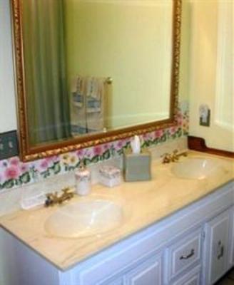 фото отеля Macadamia Meadows Farm Bed & Breakfast