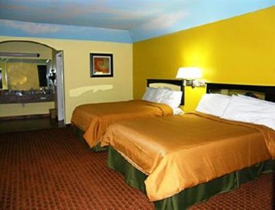 фото отеля Scottish Inns & Suites Timber