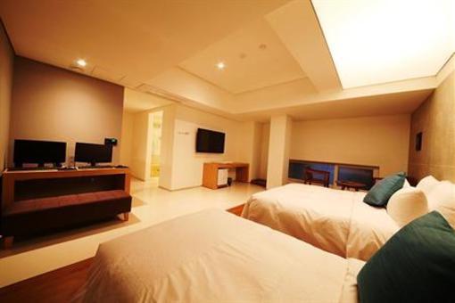 фото отеля Smart Hotel Gunpo