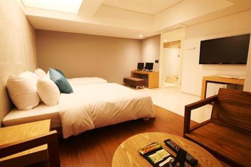 фото отеля Smart Hotel Gunpo
