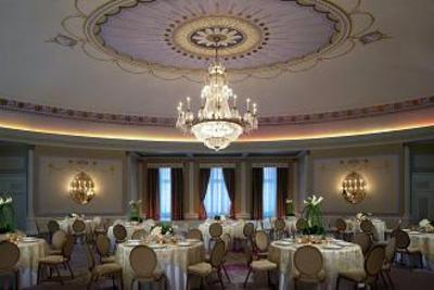 фото отеля Ritz-Carlton Montreal
