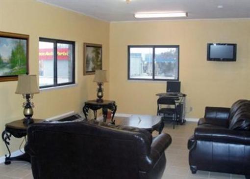 фото отеля Econo Lodge Martin (Tennessee)
