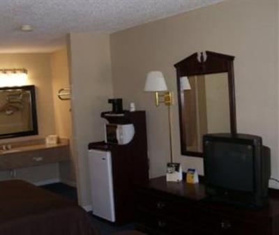 фото отеля Americas Best Value Inn Hazlehurst