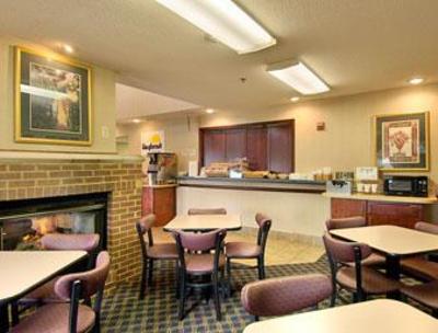 фото отеля Days Inn Norton