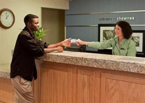 фото отеля Hampton Inn Shawnee
