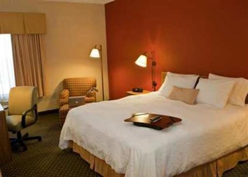 фото отеля Hampton Inn Shawnee