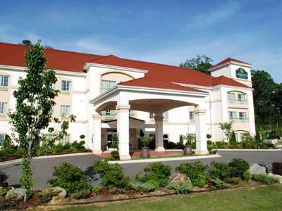фото отеля La Quinta Inn & Suites Fultondale