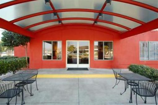 фото отеля Days Inn Gateway to Yosemite