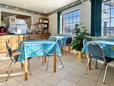 фото отеля Days Inn and Suites Guymon