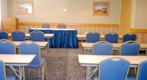 фото отеля AmericInn Lodge & Suites Griswold