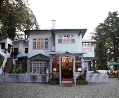 фото отеля Mount N Mist Hotel Nainital