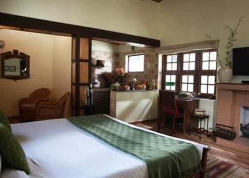 фото отеля Mount N Mist Hotel Nainital