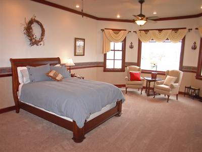 фото отеля Brightwood Inn