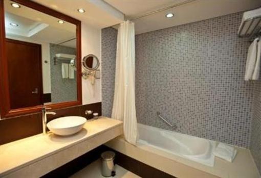 фото отеля Cassells Al Barsha Hotel