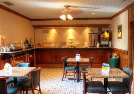 фото отеля Quality Inn Southfield