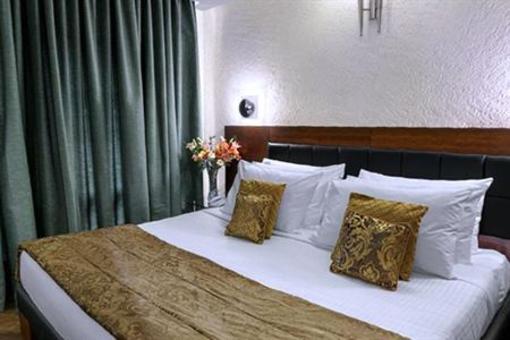 фото отеля Hotel Combermere