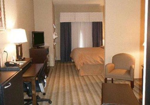 фото отеля Comfort Suites Smyrna