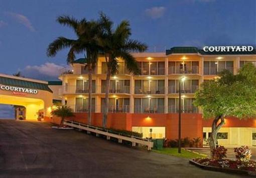 фото отеля Courtyard by Marriott Key Largo