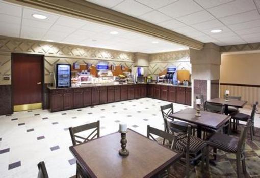 фото отеля Holiday Inn Express Toledo Oregon