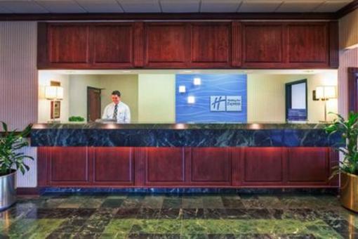 фото отеля Holiday Inn Express Hendersonville (Tennessee)