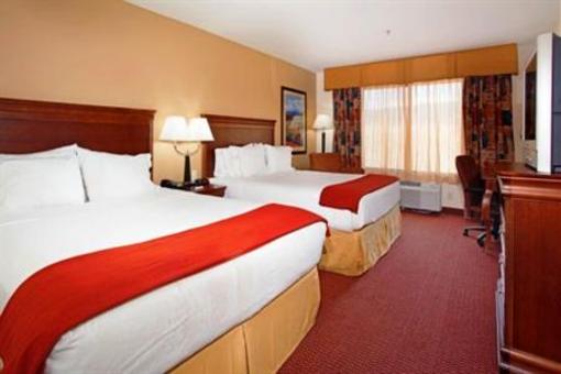 фото отеля Holiday Inn Express Hotel & Suites Tooele
