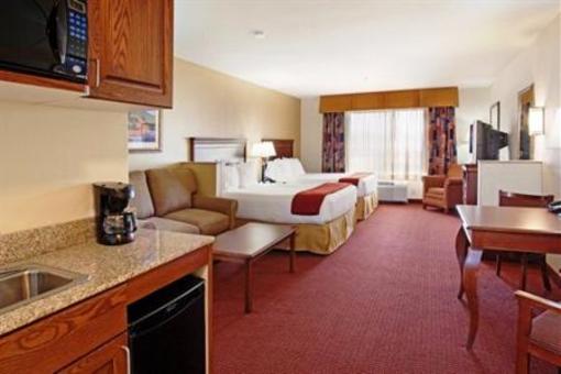 фото отеля Holiday Inn Express Hotel & Suites Tooele