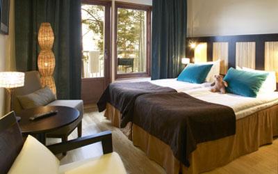 фото отеля Vildmarkshotellet Kolmarden