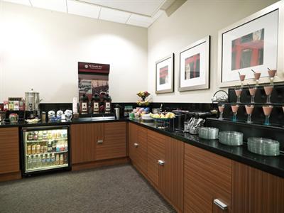 фото отеля Hilton Hasbrouck Heights