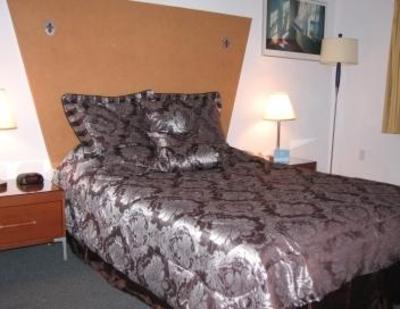 фото отеля Ocean Spray Beach Hotel