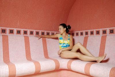 фото отеля Mountain Paradise By The Walnut Trees Aparthotel Bansko
