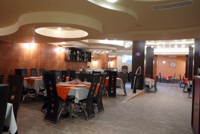 фото отеля Mountain Paradise By The Walnut Trees Aparthotel Bansko