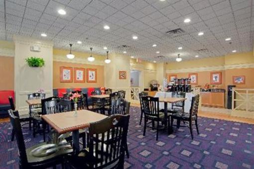 фото отеля Cavalier Inn at the University of Virginia