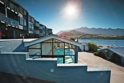 фото отеля Spinnaker Bay Apartments Queenstown