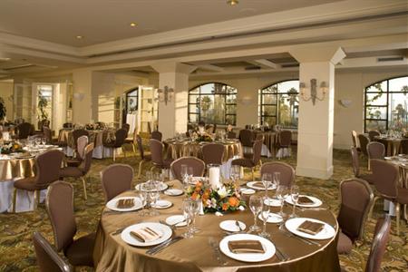 фото отеля Hilton Waterfront Beach Resort