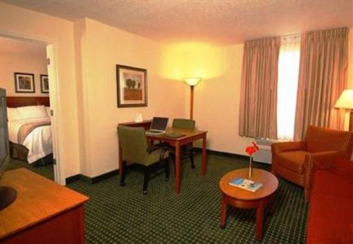 фото отеля TownePlace Suites The Villages Lady Lake